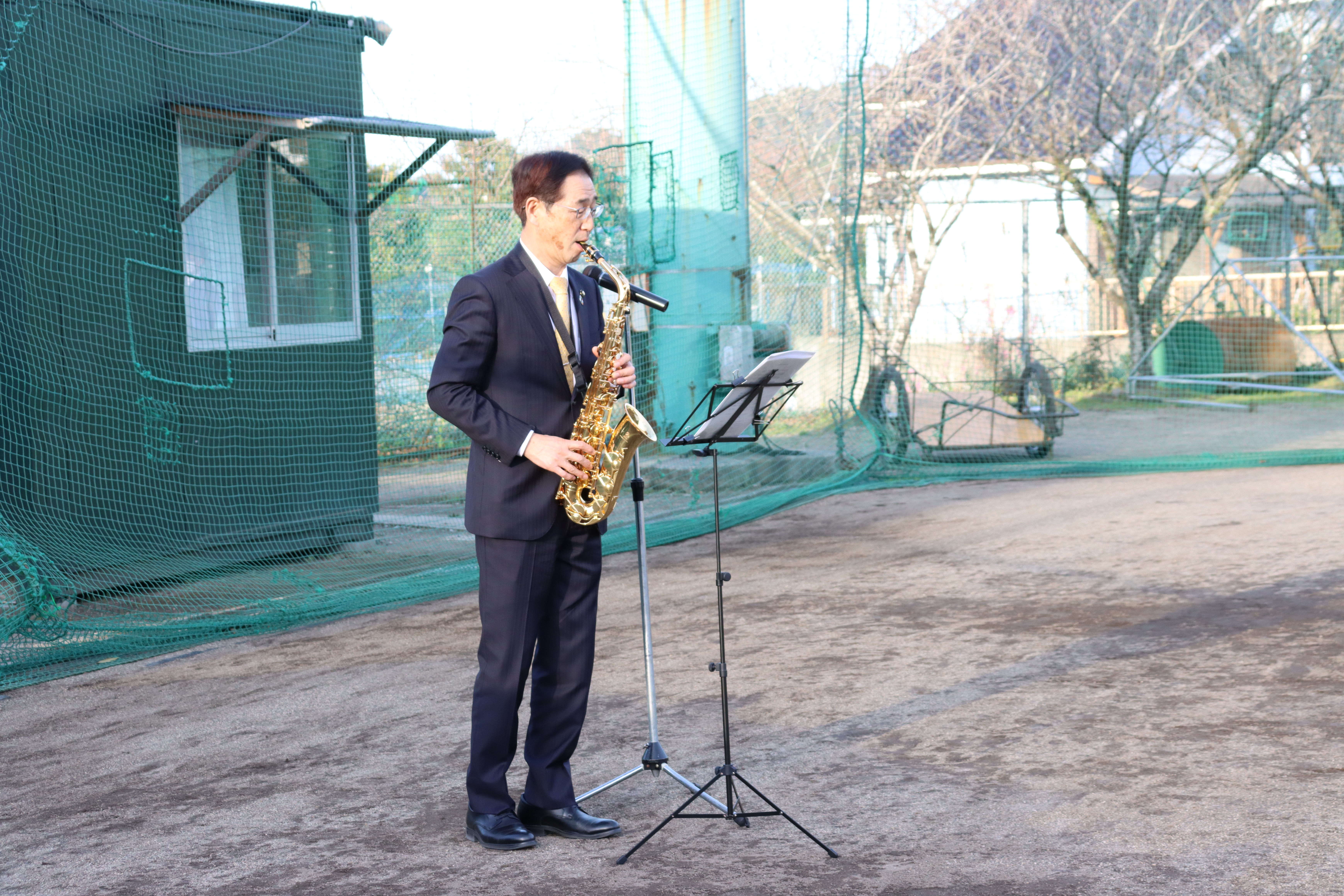 市長サックス.JPG